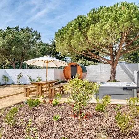 Villa Belvedere Panoramic View Pool Jacuzzi Sauna Boules Sleeps 15